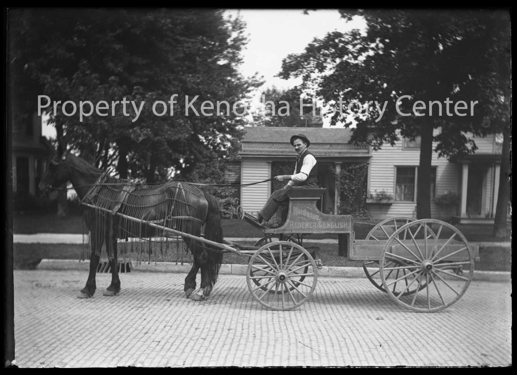 HISTORIC PHOTO
